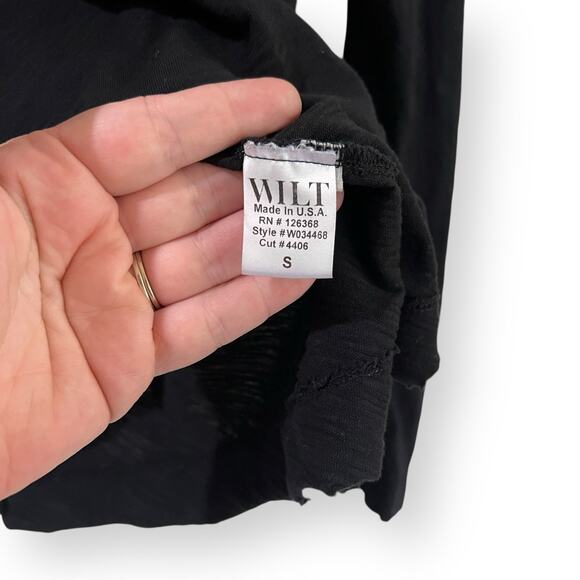 Wilt WomensLong Sleeve Mock Layer Tee Black Small Raw Hem V-Neck Cotton Slub USA - Picture 6 of 10